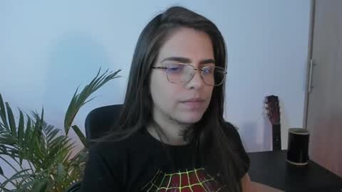 Meurif online show from April 9, 2026, 1:27 am