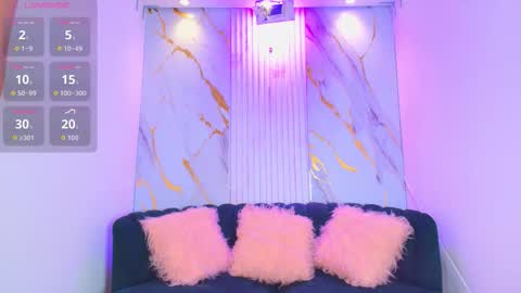 Mhia Kate online show from October 23, 2025, 12:04 pm