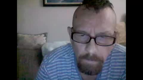 Snapshot of mhitch924 chatting on May 24, 2026, 1:38 pm mhitch924 online show from May 24, 2026, 1:38 pm