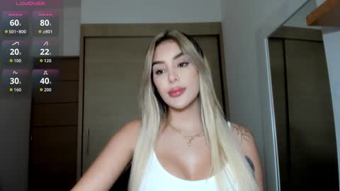 mi suk1 online show from November 21, 2025, 8:40 pm