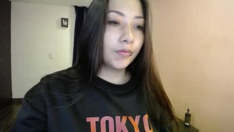 Mia zoe online show from December 28, 2024, 2:11 am