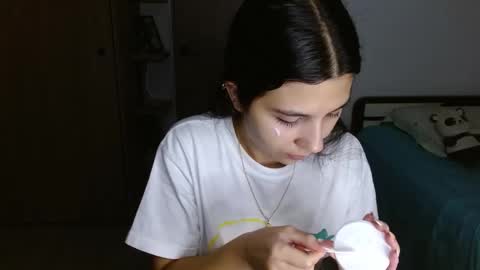 Mia online show from February 10, 2026, 4:27 am