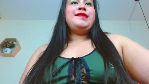 C A L L  M E  M I A  online show from January 15, 2025, 7:26 am