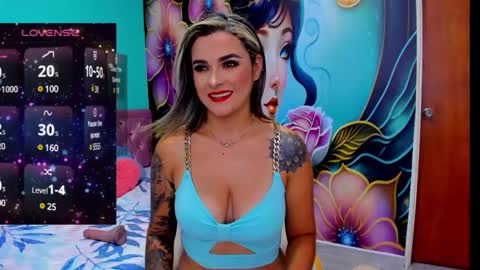 Mia online show from December 26, 2024, 8:53 pm