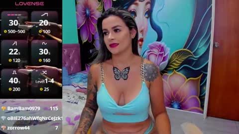 Mia online show from March 9, 2025, 5:28 pm