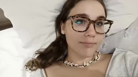 mia_boone online show from December 21, 2024, 3:31 pm