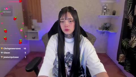 Mia online show from January 2, 2025, 7:44 am