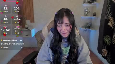 Mia online show from January 10, 2025, 8:51 am