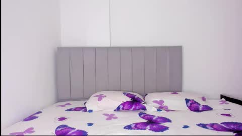 Snapshot of mia_cute25 chatting on January 18, 2026, 3:05 pm online show from January 18, 2026, 3:05 pm