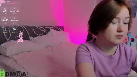 Mia online show from October 19, 2025, 2:34 am