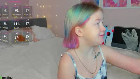 Snapshot of mia_ferd chatting on February 1, 2026, 2:32 am Mia online show from February 1, 2026, 2:32 am