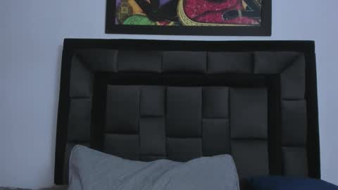 mia fox online show from September 30, 2025, 12:32 pm