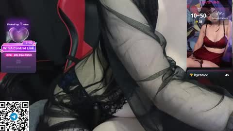 Golden ones online show from February 3, 2025, 10:11 pm