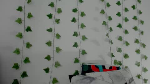 MIA online show from February 4, 2026, 9:31 pm