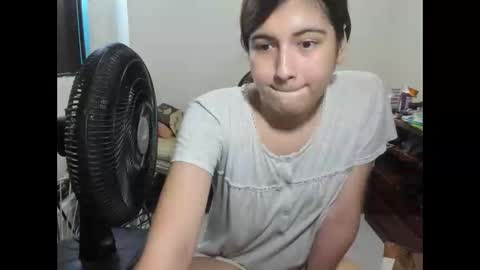 izzy online show from November 25, 2025, 7:14 pm