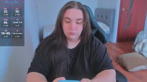 Mia online show from March 25, 2026, 10:32 am