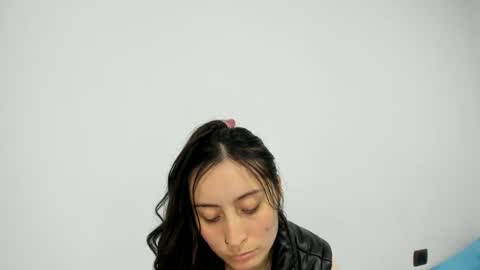 mia kaneee online show from December 2, 2024, 11:29 pm