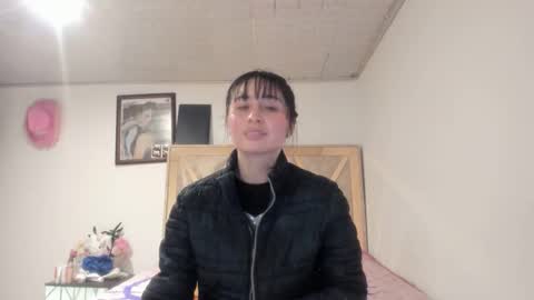 mia kaneee online show from October 16, 2025, 12:22 am