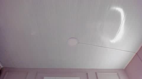 Mia online show from March 7, 2026, 2:52 am