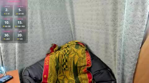 mia_lores online show from September 23, 2025, 8:06 am