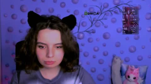 mia_mooon_ online show from April 11, 2026, 8:51 am