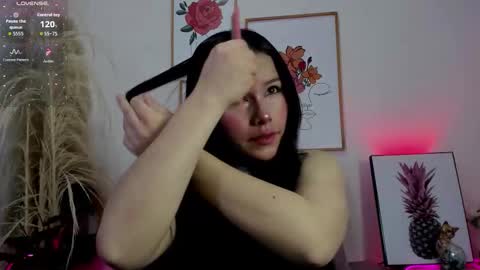 MIA online show from October 1, 2025, 12:44 pm