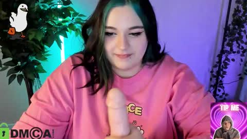 Mia online show from March 12, 2026, 1:23 am