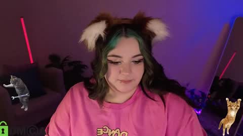 Mia online show from March 25, 2026, 1:33 am