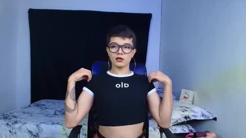 mia_roos13 online show from October 31, 2025, 2:01 am