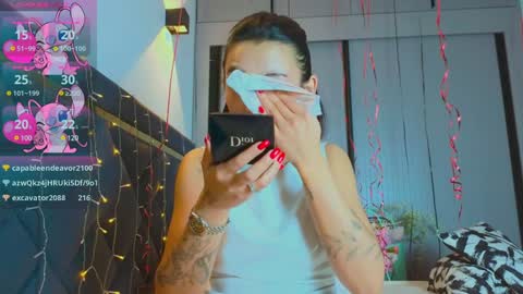 Mia online show from January 19, 2025, 12:06 pm