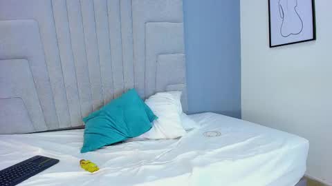 mia_smith_x online show from February 1, 2025, 11:16 pm