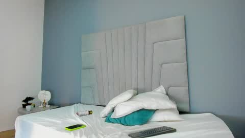 mia_smith_x online show from February 7, 2025, 1:47 am