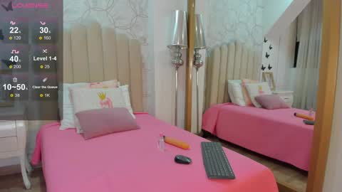 mia_tentacion__ online show from May 21, 2026, 3:57 am