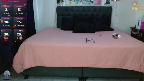 Snapshot of mia_velvet1 chatting on November 1, 2025, 12:40 pm MIA online show from November 1, 2025, 12:40 pm