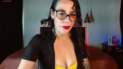 Snapshot of mia_velvet1 chatting on November 15, 2025, 2:02 pm MIA online show from November 15, 2025, 2:02 pm