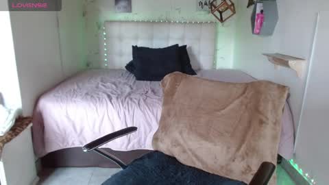 MIA  online show from April 9, 2026, 1:38 pm