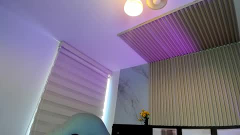 Snapshot of miaa_as_ chatting on September 17, 2025, 2:41 pm miaa_as_ online show from September 17, 2025, 2:41 pm