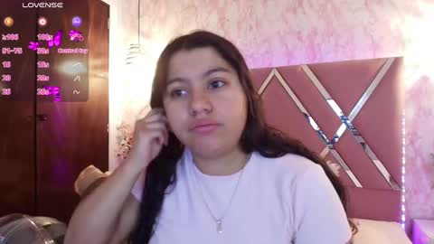 miaa_smiith1 online show from March 7, 2025, 12:12 pm