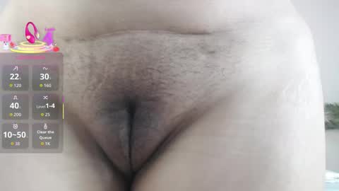 Mia Rodriguez online show from December 19, 2025, 8:49 pm