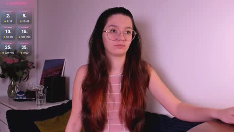 mia online show from December 21, 2025, 1:02 am