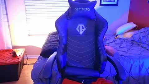 Mia online show from January 21, 2025, 4:21 am