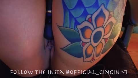 Mia online show from February 19, 2025, 1:51 am