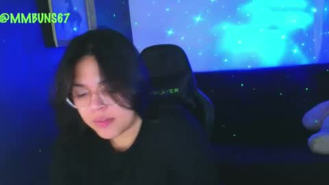 Mia online show from September 17, 2025, 1:40 am