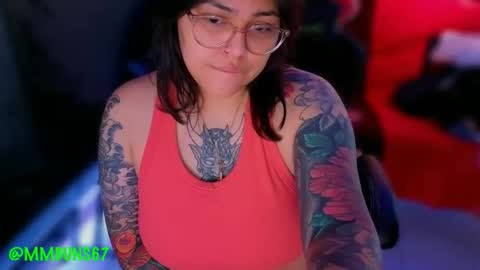 Mia online show from November 29, 2025, 3:31 am