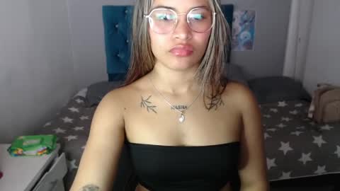 miafuckpussyhard online show from April 22, 2026, 3:35 pm