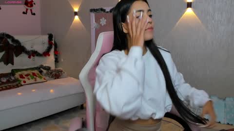 Snapshot of miagomez1 chatting on December 27, 2024, 12:56 pm Mia Gomez online show from December 27, 2024, 12:56 pm