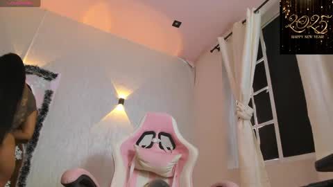 Snapshot of miagomez1 chatting on December 30, 2024, 3:57 pm Mia Gomez online show from December 30, 2024, 3:57 pm
