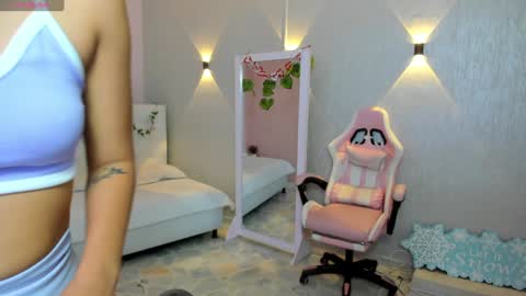 Snapshot of miagomez1 chatting on January 9, 2025, 1:13 pm Mia Gomez online show from January 9, 2025, 1:13 pm