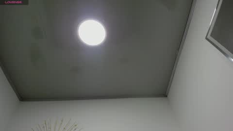 Snapshot of miah_bigboobs chatting on January 30, 2025, 11:01 am Miah Collins online show from January 30, 2025, 11:01 am