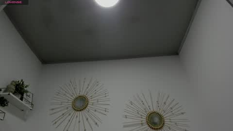 Snapshot of miah_bigboobs chatting on February 8, 2025, 9:13 am Miah Collins online show from February 8, 2025, 9:13 am